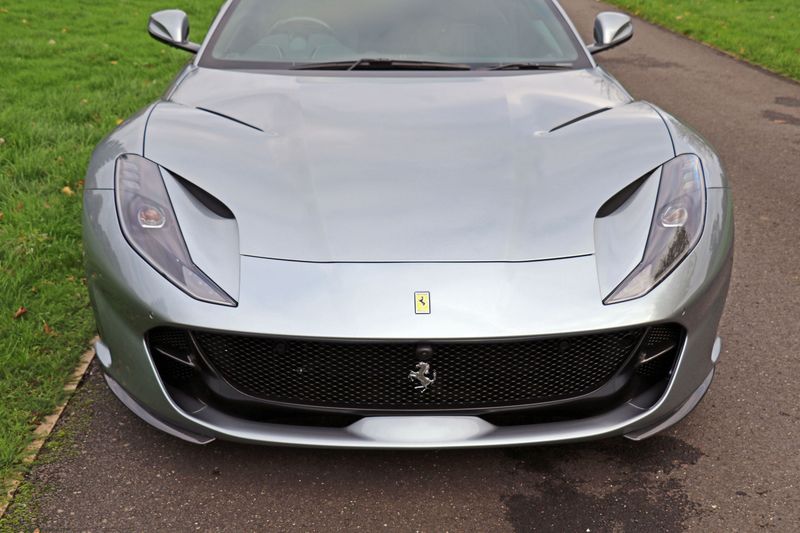 Ferrari 812 Superfast 6.5 V12