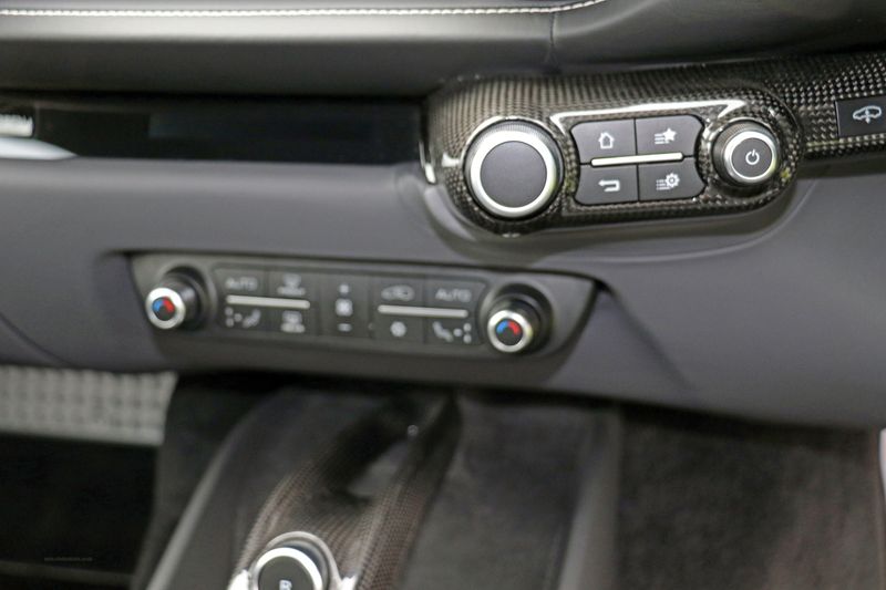 Ferrari 812 Superfast 6.5 V12