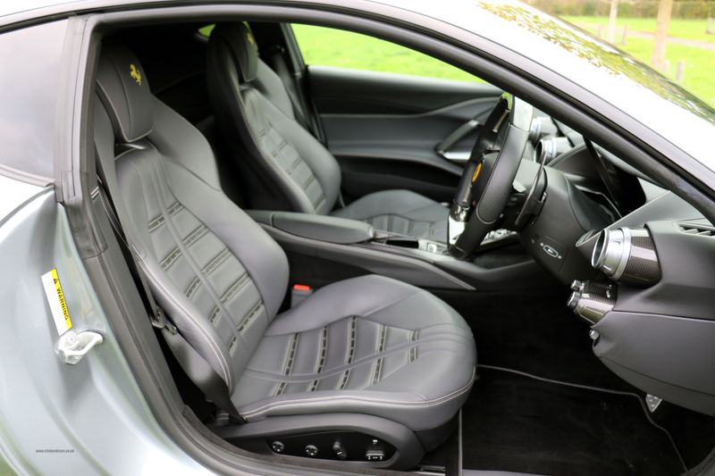 Ferrari 812 Superfast 6.5 V12