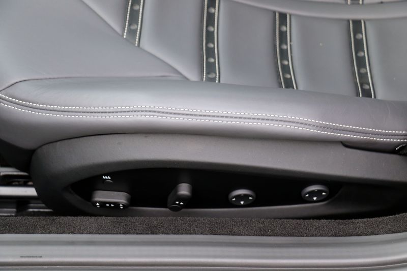 Ferrari 812 Superfast 6.5 V12