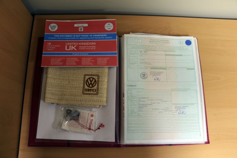 Volkswagen Karmann Ghia Coupe