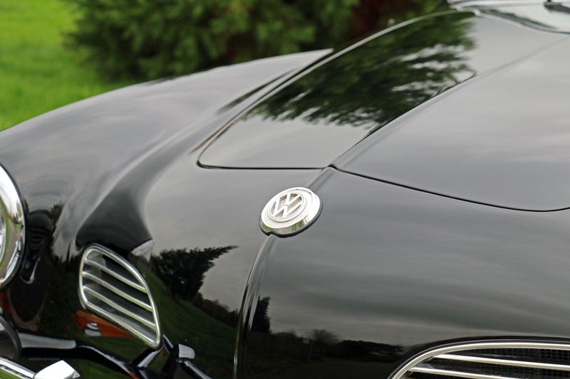Volkswagen Karmann Ghia Coupe