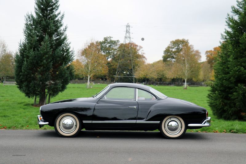 Volkswagen Karmann Ghia Coupe