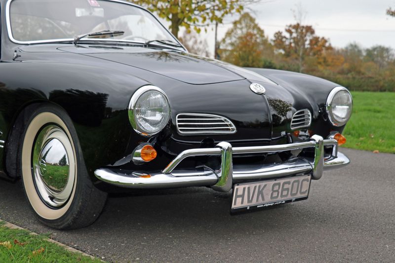 Volkswagen Karmann Ghia Coupe