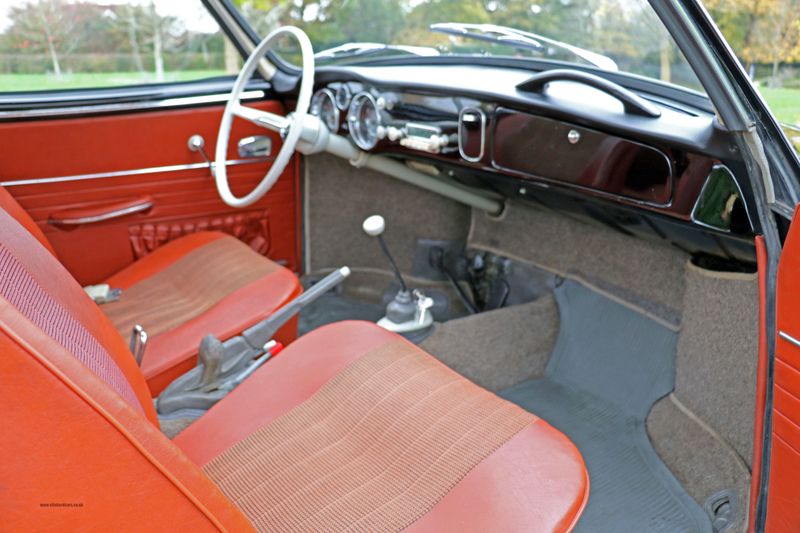 Volkswagen Karmann Ghia Coupe