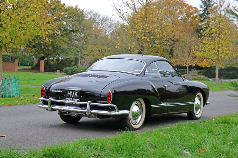 Volkswagen Karmann Ghia Coupe