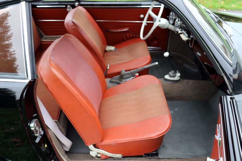 Volkswagen Karmann Ghia Coupe