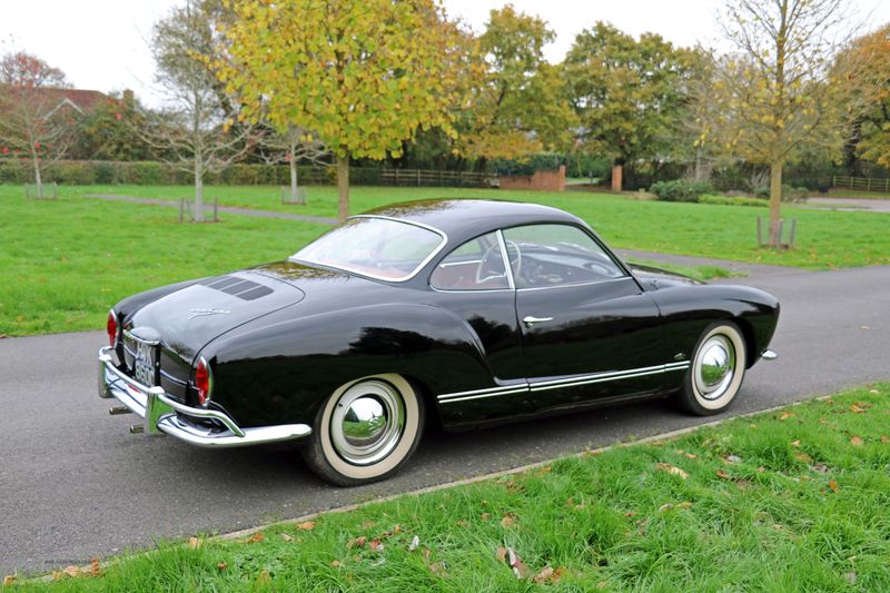 Volkswagen Karmann Ghia Coupe