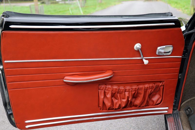 Volkswagen Karmann Ghia Coupe