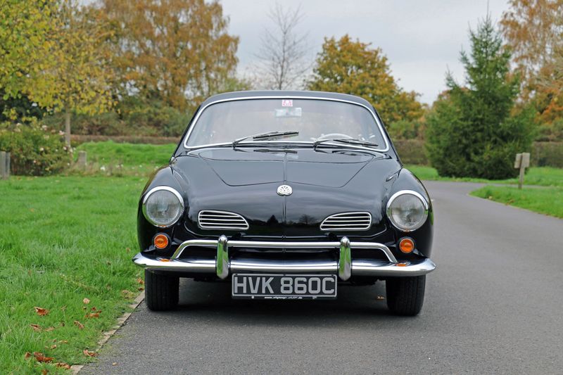 Volkswagen Karmann Ghia Coupe