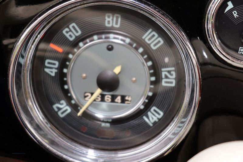 Volkswagen Karmann Ghia Coupe