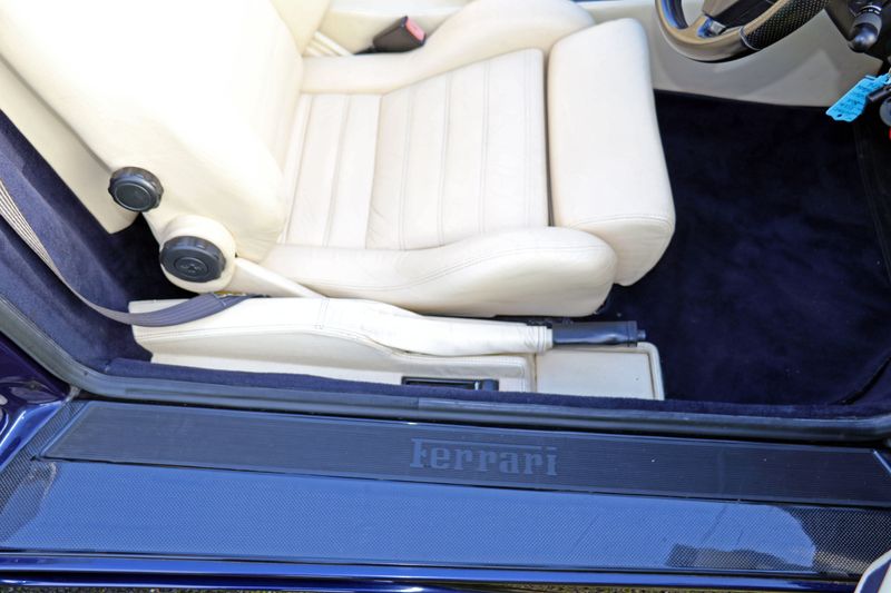 Ferrari 355 GTS Manual