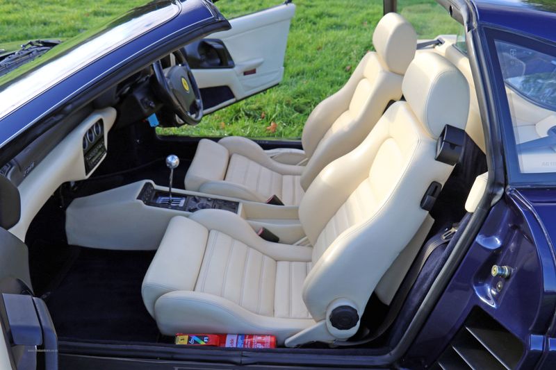 Ferrari 355 GTS Manual