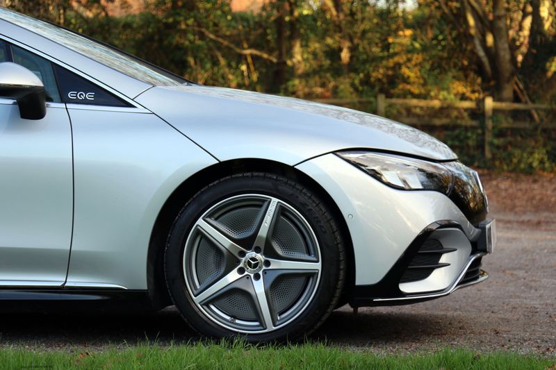 Mercedes EQE 350+ AMG Line Premium