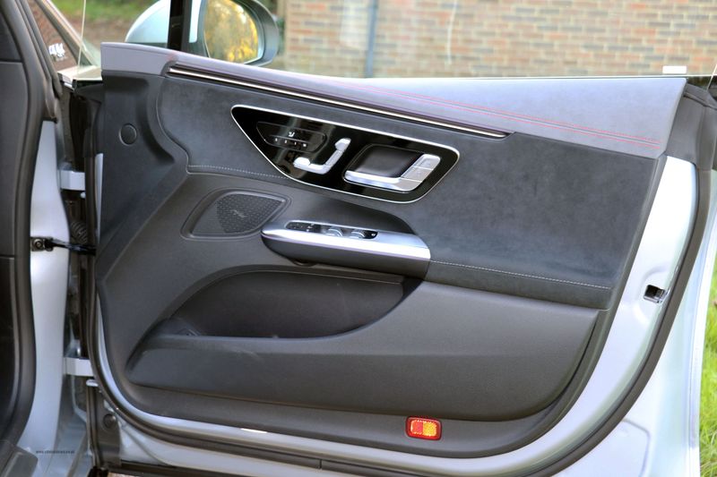 Mercedes EQE 350+ AMG Line Premium