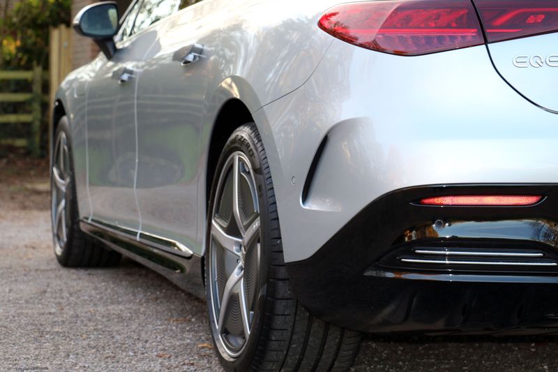 Mercedes EQE 350+ AMG Line Premium