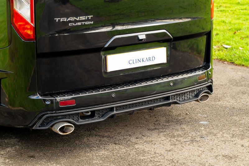 Ford Transit Custom (LWB) LTD MS-RT Automatic