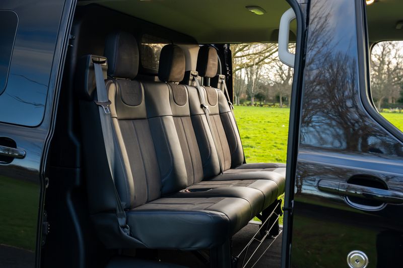 Ford Transit Custom (LWB) LTD MS-RT Automatic