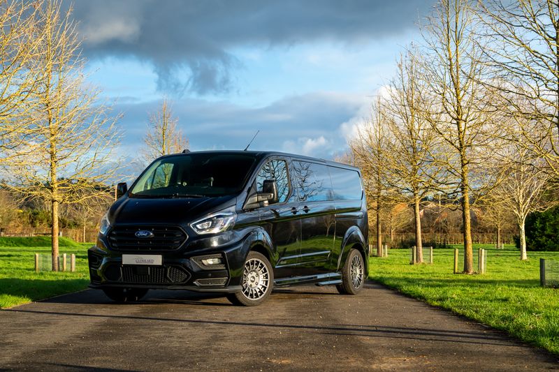 Ford Transit Custom (LWB) LTD MS-RT Automatic