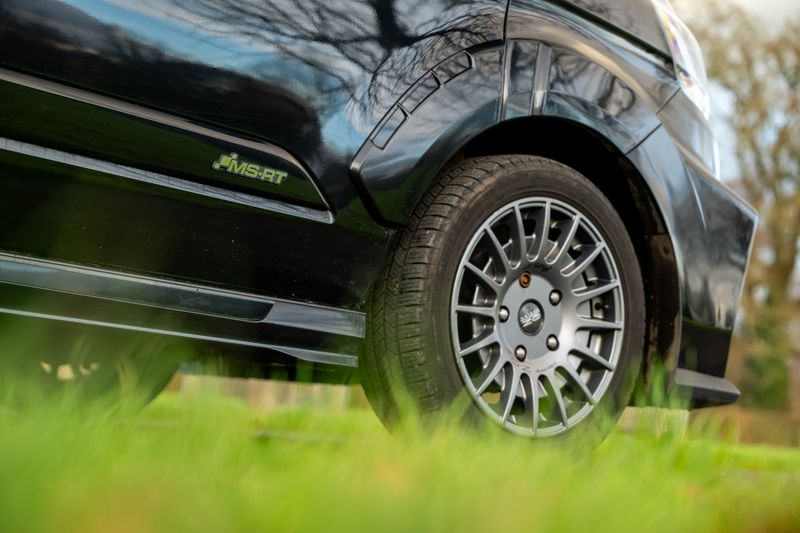 Ford Transit Custom (LWB) LTD MS-RT Automatic