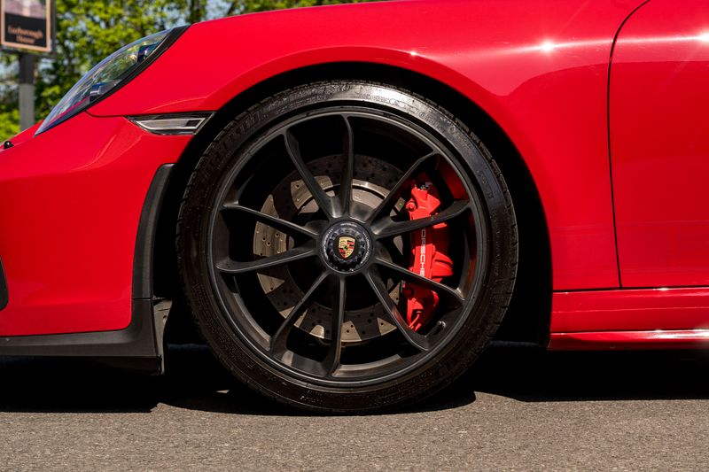 Porsche 911 (991) 4.0 GT3 Touring (Manual)