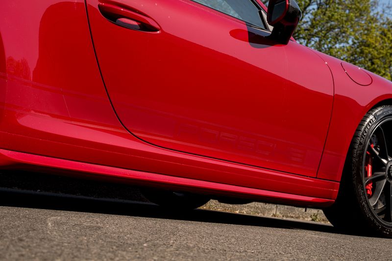 Porsche 911 (991) 4.0 GT3 Touring (Manual)