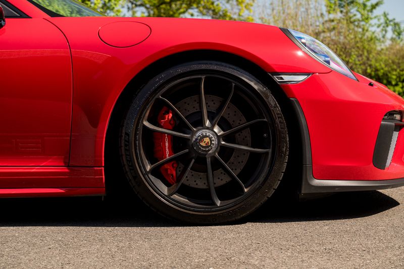 Porsche 911 (991) 4.0 GT3 Touring (Manual)