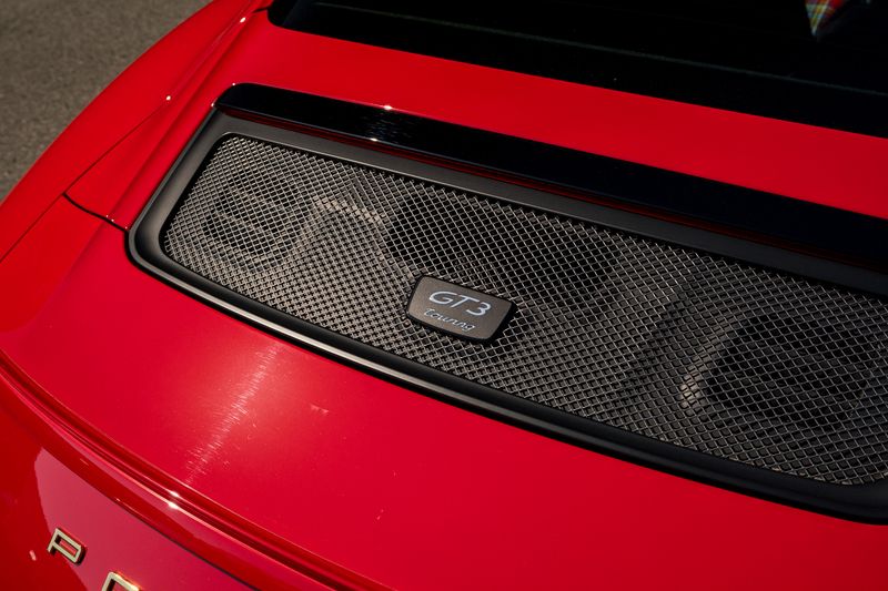 Porsche 911 (991) 4.0 GT3 Touring (Manual)