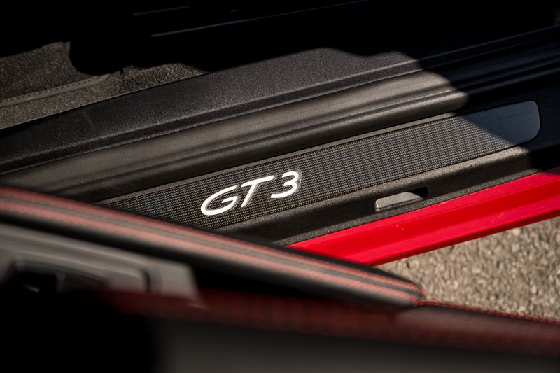 Porsche 911 (991) 4.0 GT3 Touring (Manual)