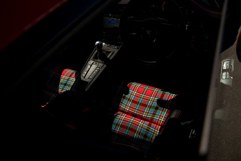 Porsche 911 (991) 4.0 GT3 Touring (Manual)