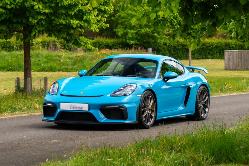 Porsche 718 Cayman 4.0 GT4 (Manual)