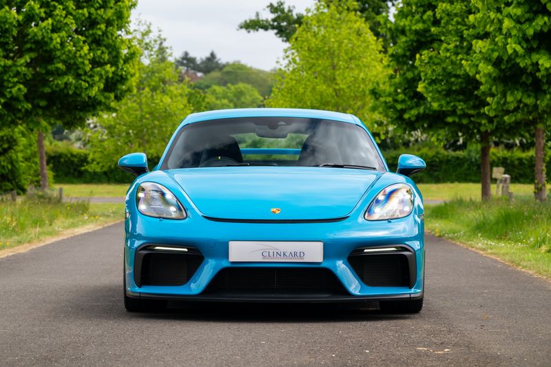 Porsche 718 Cayman 4.0 GT4 (Manual)