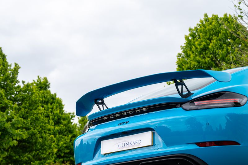 Porsche 718 Cayman 4.0 GT4 (Manual)