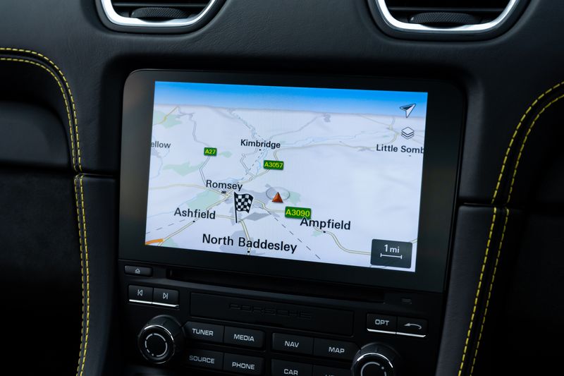 Porsche 718 Cayman 4.0 GT4 (Manual)