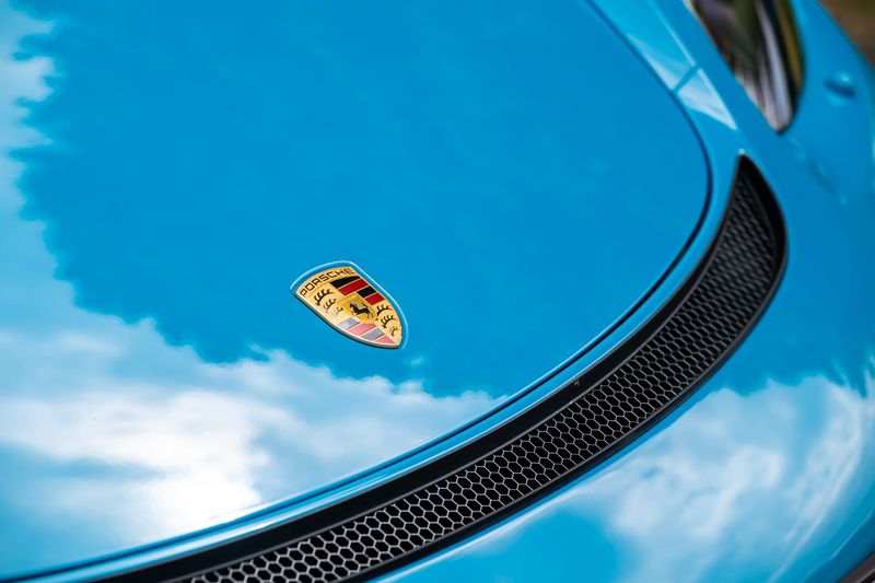 Porsche 718 Cayman 4.0 GT4 (Manual)