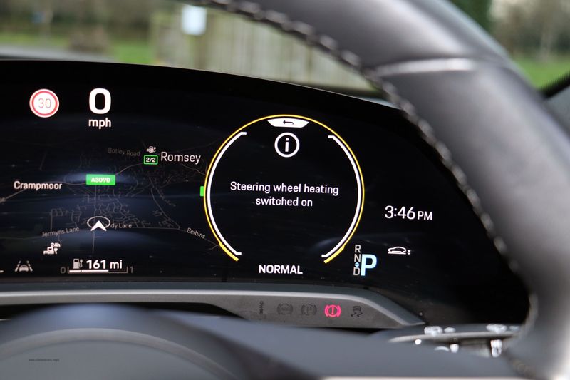 Porsche Taycan 4 Cross Turismo