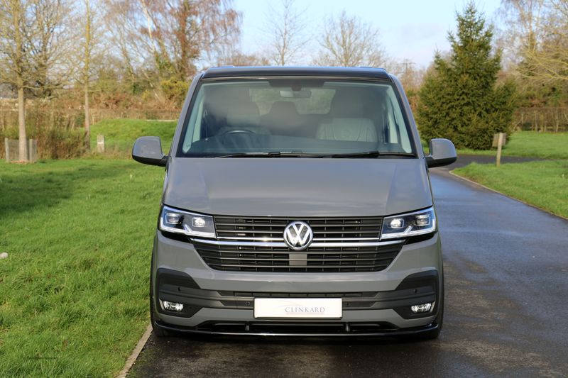 Volkswagen Transporter T6.1 T32 Highline 2.0 TDi DSG HVR Customs Conversion 4 berth