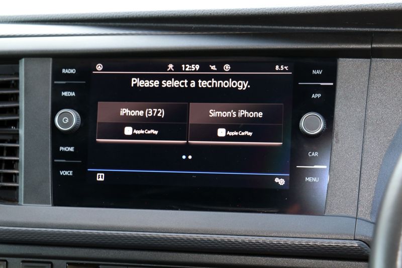 Volkswagen Transporter T6.1 T32 Highline 2.0 TDi DSG HVR Customs Conversion 4 berth