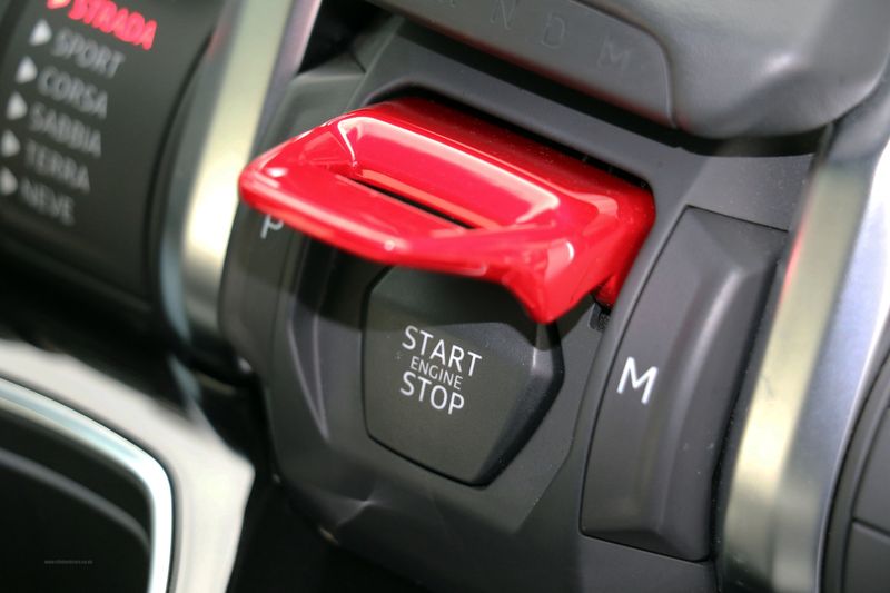 Lamborghini Urus V8 Auto