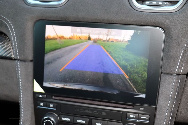 Porsche Cayman 718 GT4RS Weissach