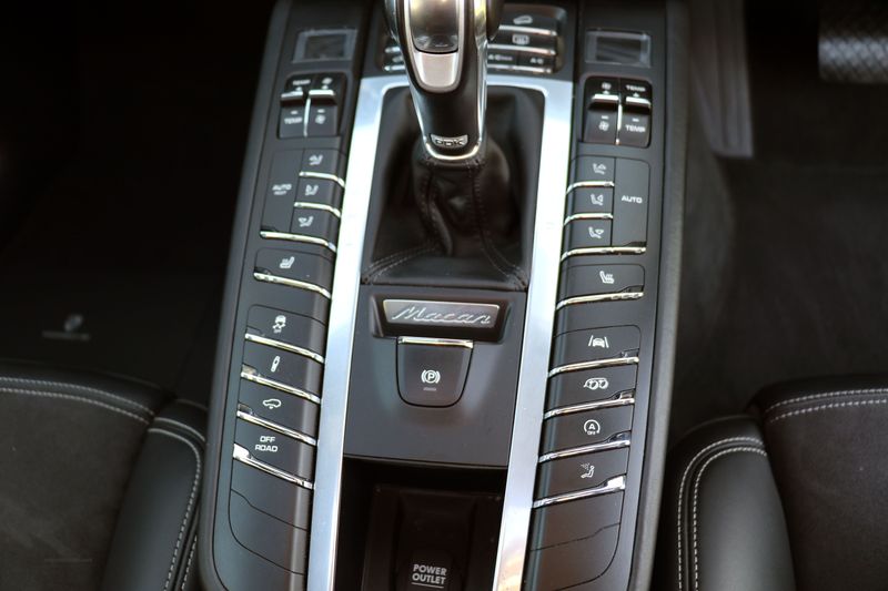 Porsche Macan GTS PDK