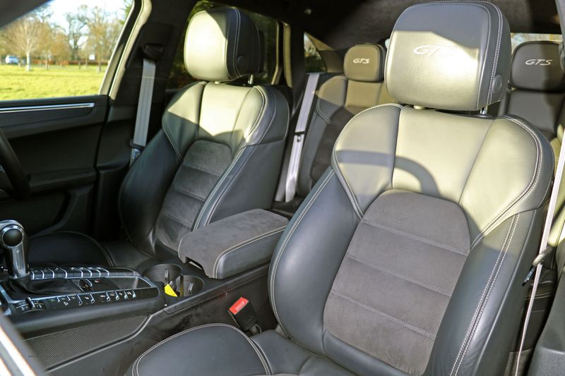 Porsche Macan GTS PDK