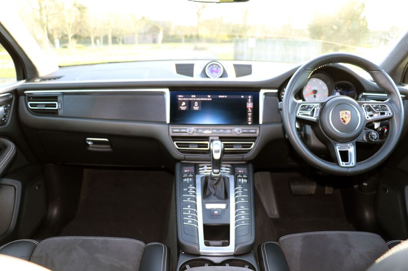 Porsche Macan GTS PDK