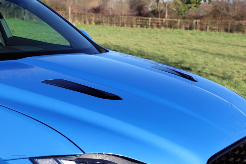 Jaguar F Pace 5.0 P550 SVR Quickshift