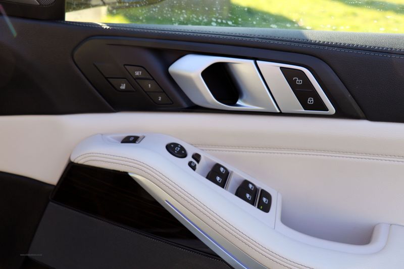 BMW X5 3.0 M50D X Drive