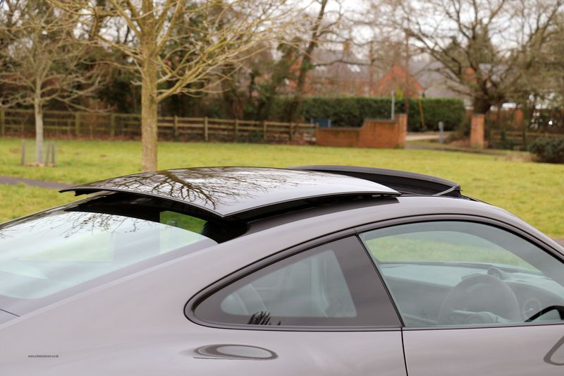 Porsche Carrera GTS Coupe PDK