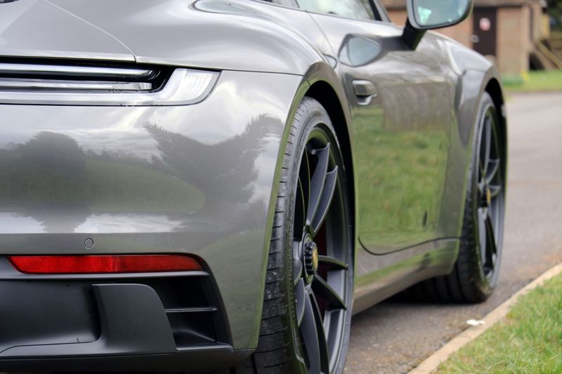 Porsche 992 Carrera GTS PDK