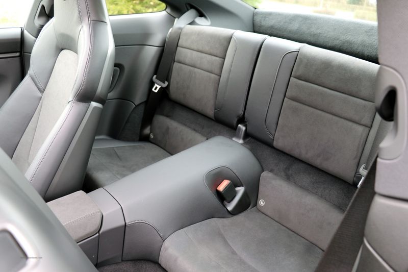 Porsche 992 Carrera GTS PDK