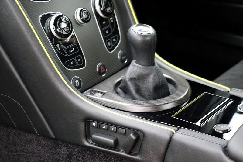 Aston Martin V8 Vantage AMR 4.7