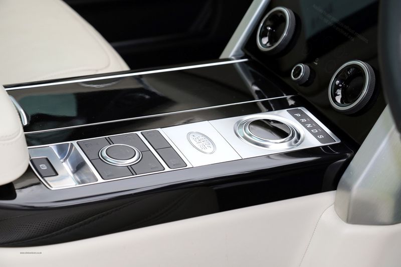 Range Rover LWB 5.0 Supercharged Autobiography